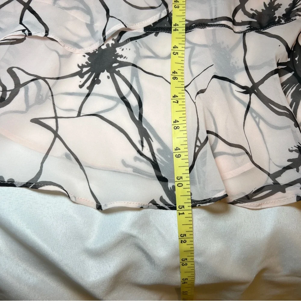 Banana Republic Baby Pink and Black Flowy Floral‎ Maxi Dress Size 4 - Picture 13 of 16